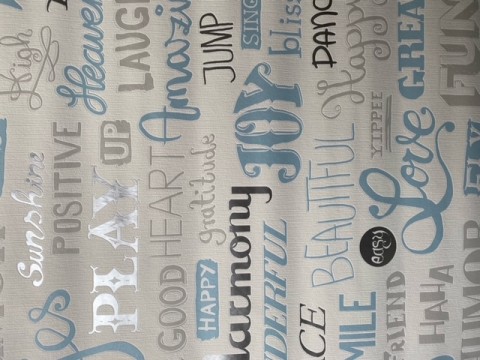 Szöveg mintás tapéta